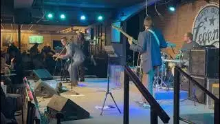 @nico.barberan  ~ @buddyguyslegends3475 11/9/2025