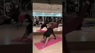 Eva Les mills yoga 
