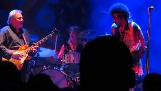 Lubo&scaron; Andr&scaron;t and Dani Robinson Little wing (HD 1080p)