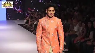 #Hina Khan | #Priyank Sharma Ramp Walk At Bombay Times Fashion Week 2019