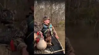 Hiliarious Georgia Boy &ldquo;Kills A Goose&rdquo;