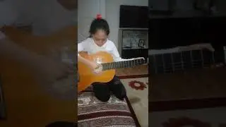 Gitar calmaya başlıyorumm