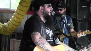 BOB WAYNE & The Outlaw Carnies 