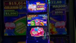 НОВАЯ функция &laquo;Летающая свинья&raquo; в Piggy N&rsquo; More Bankin! 💸🐷#PiggyBankin #SlotMachine #NewSlot #Gam...