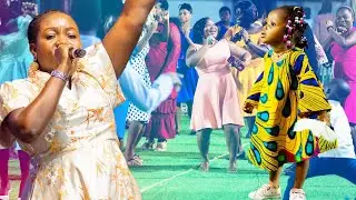 Enjoy a Powerful Climax Praise Session with Joyce Effah at Cape Coast for Christ Crusade 🔥