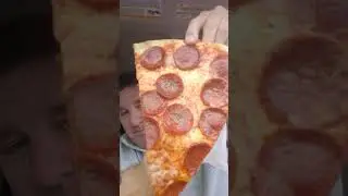 Vinny's #Pizza the lancome New Jersey#cablenetwork #foodnetwork #food#pizzalover#pizzatime 