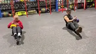 Kettlebell Russian Twist Hand Release