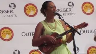 Raiatea Helm - 