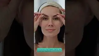 Quick 60-Second Face Massage for Glowing Skin ✨ #BeautyHacks
