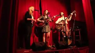 Applewood Road - Row Boat (live)