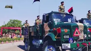 Army contingent | Army Trucks, Tanks and artillery | Salute formation