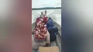(short video) speed boat with family