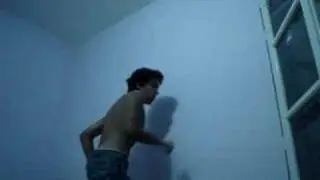 soco na parede