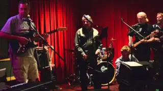 Howard Bennett Sings Roadhouse Blues HD