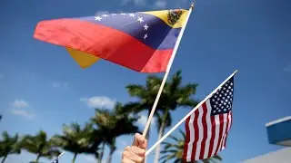 WH wants peaceful move to democracy in Venezuela