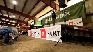 Хэл Блад: Отслеживание Big Woods Bucks Mass Huntstock 2024