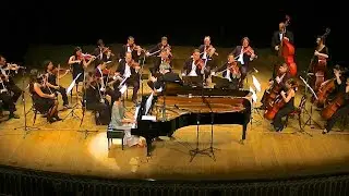 Luciane Cardassi: Est&eacute;tica do Frio II, Chaves