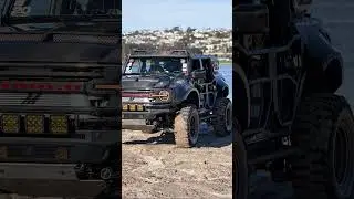 Here in Fiesta Island #fordbronco #fiestaisland #offroad #4x4 #carbonfiber