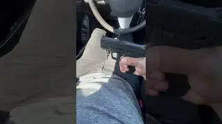 What way do you find best to carry while driving? #edc #mnp #shield #40s&w #2ndamendment #mustwatch