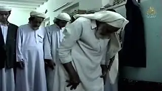 هذا مقطع ناااادر للإمام الحجة مجدالدين المؤيدي وهو يصلي عليه السلام