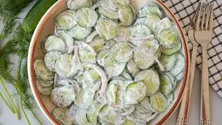Best Creamy Cucumber Salad Recipe (Super Easy)