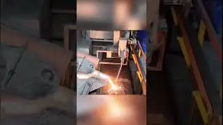 Automatic pouring machine全自动浇注机