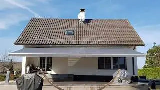 Store Terrasse XXL Roche Habitat install&eacute; par FG Services S&agrave;rl &agrave; Coinsins