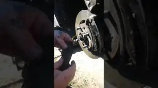 2010 Chevy Aveo changing brakes quick guide