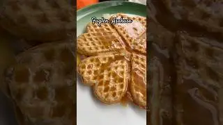 I tried Norwegian Waffle at Asakusa #japan #travel #cafe #waffle #japantravel #traveldestinations