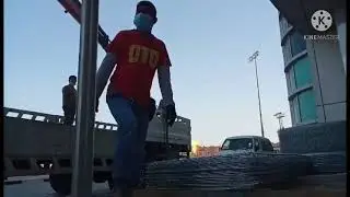 unload delivery wire mesh for tennis