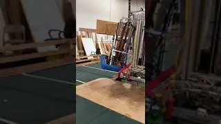 FRC 3476 Code Orange 2018 - Side climb with 5199