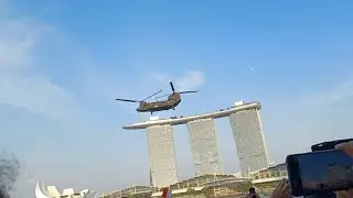 Chinook helicopter during NDP2022 || Happy 57th Birthday Singapore 10 August 2022