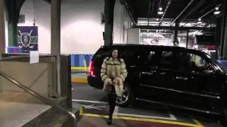 Liberty Ross Arriving Pier 59 Studio In Fur Coat