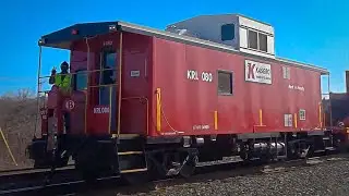 Big CSX Cargo train With Caboose! UP Train Hits The Horn! 2 CSX Trains Meet! And Much More Trains!