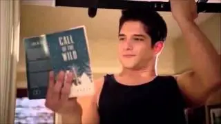 Teen Wolf Scott Workout Pull-Up