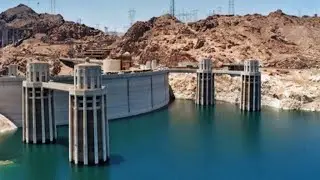 HOOVER DAM BETWEEN NEVADA AND ARIZONA BORDER