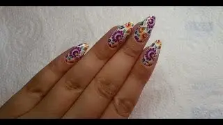 Aplikacja naklejek na paznokcie Nailmaker