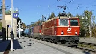 1144 040 mit Kesselzug bei der Durchfahrt im Bahnhof Semmering