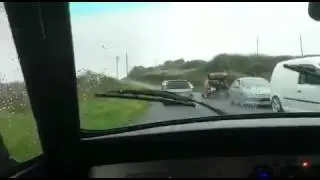 Vauxhall engine classic mini wheel spinning on rev limiter leaving riviera run 2016