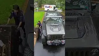 What do you think is wrong here? (🎥: jmcrides)