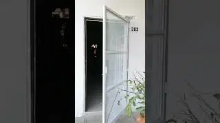 mosquitero, con cierra puerta