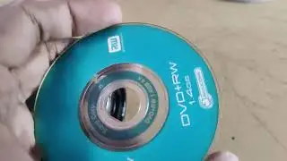 How to insert dvd + rewritable disc inside sony hybrid handycam