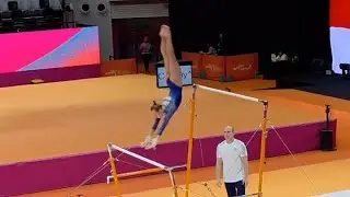Angelina Melnikova HUGE score on Uneven Bars - Qualifications - World Championships 2025