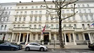 The walk from the Queens Gate Hotel to the Royal Albert Hall : 4K Widescreen.