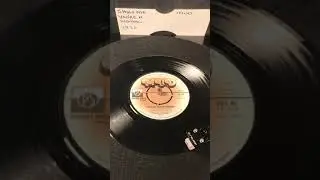 Mud - Show Me You&rsquo;re A Woman ( Vinyl 45 ) From 1975 .