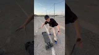 Este pat&iacute;n corre demasiado #skateboarding