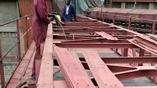 Alien Gill is live! Kam thik se chall rahaa hai #construction #uganda