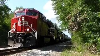 CSX TRAINS 2024: CP 8207 Powers B831-24 Through Bryceville, FL  (5/28/24 @ 4:55pm)