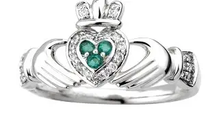claddagh engagement ring