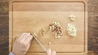 How-to: Chopping nuts | Walnuts, hazelnuts, almonds and the like | FOOBY